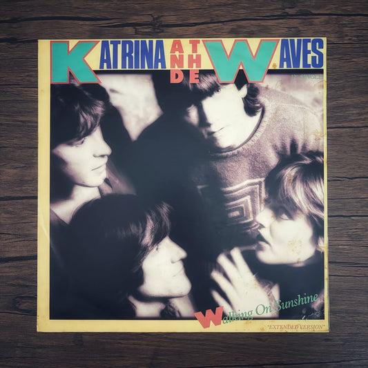 Katrina And The Waves – Walking On Sunshine; actual item