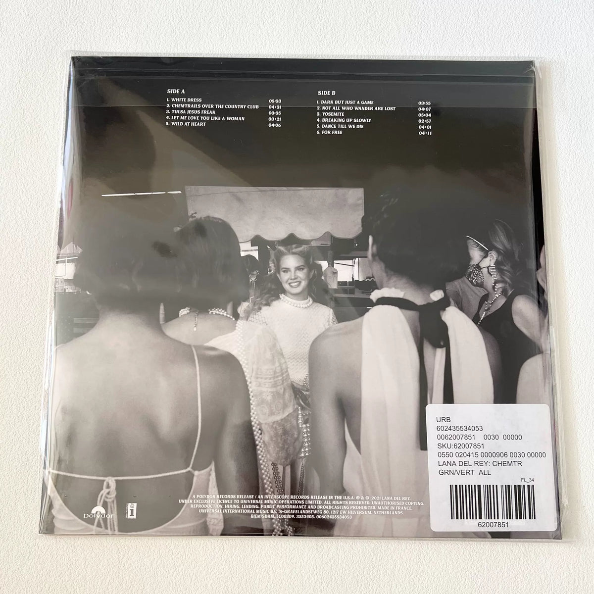 Lana Del Rey – Chemtrails Over The Country Club – UO Green Vinyl LP