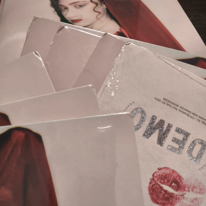 Chappell Roan – Good Luck, Babe! – Opaque Red Vinyl 7-inch (LP) — photo 8