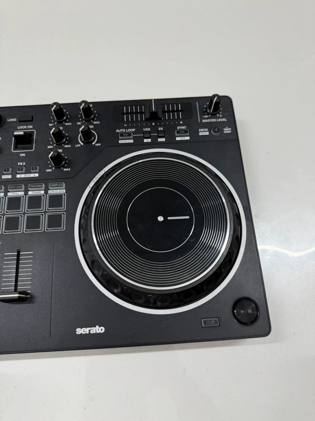 Pioneer DDJ-REV1 – Used DJ Controller