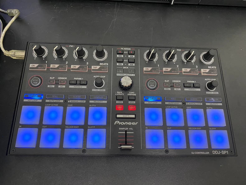 Pioneer DDJ-SP1 – DJ Performance Controller