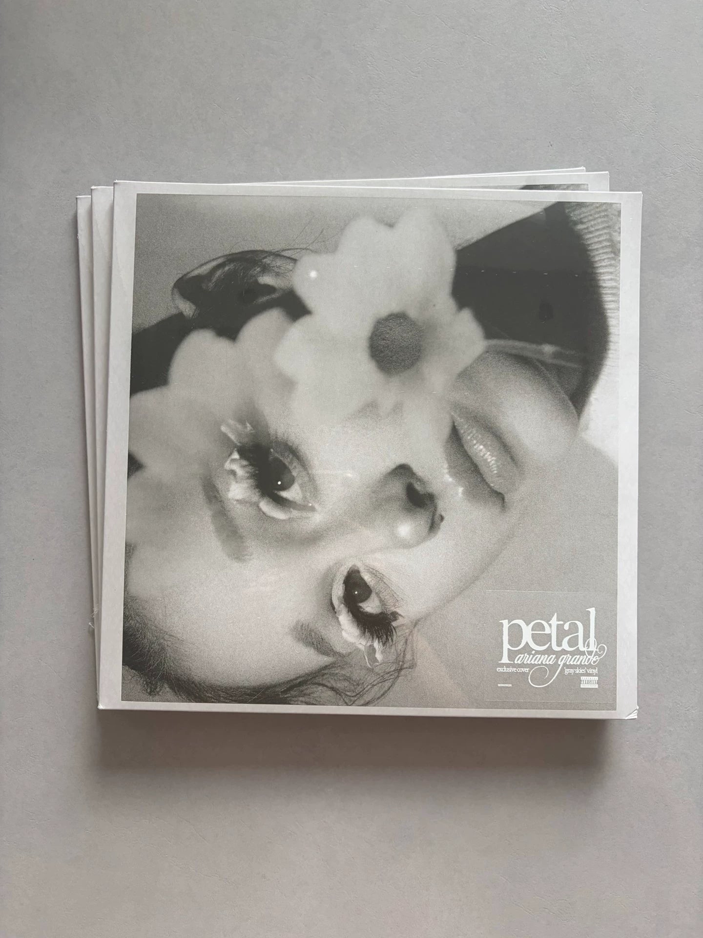 Ariana Grande – petal – Gray Skies Vinyl (LP)