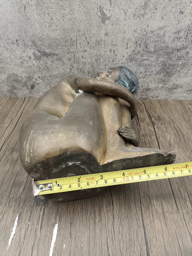Japanese Bronze Curled Figure Sculpture, 2.55 kg — detail 5