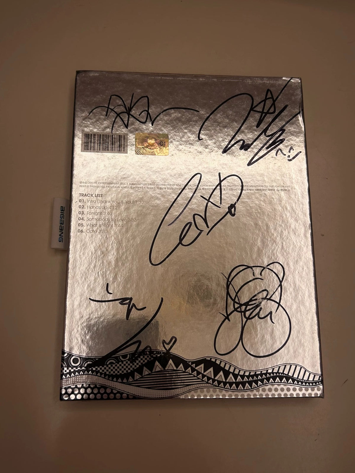 BIGBANG Mini 4 group-signed edition