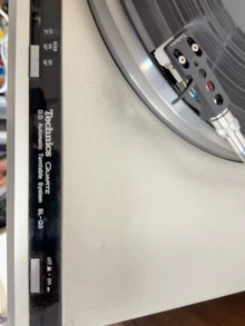 Technics SL-D303 Direct-Drive Turntable