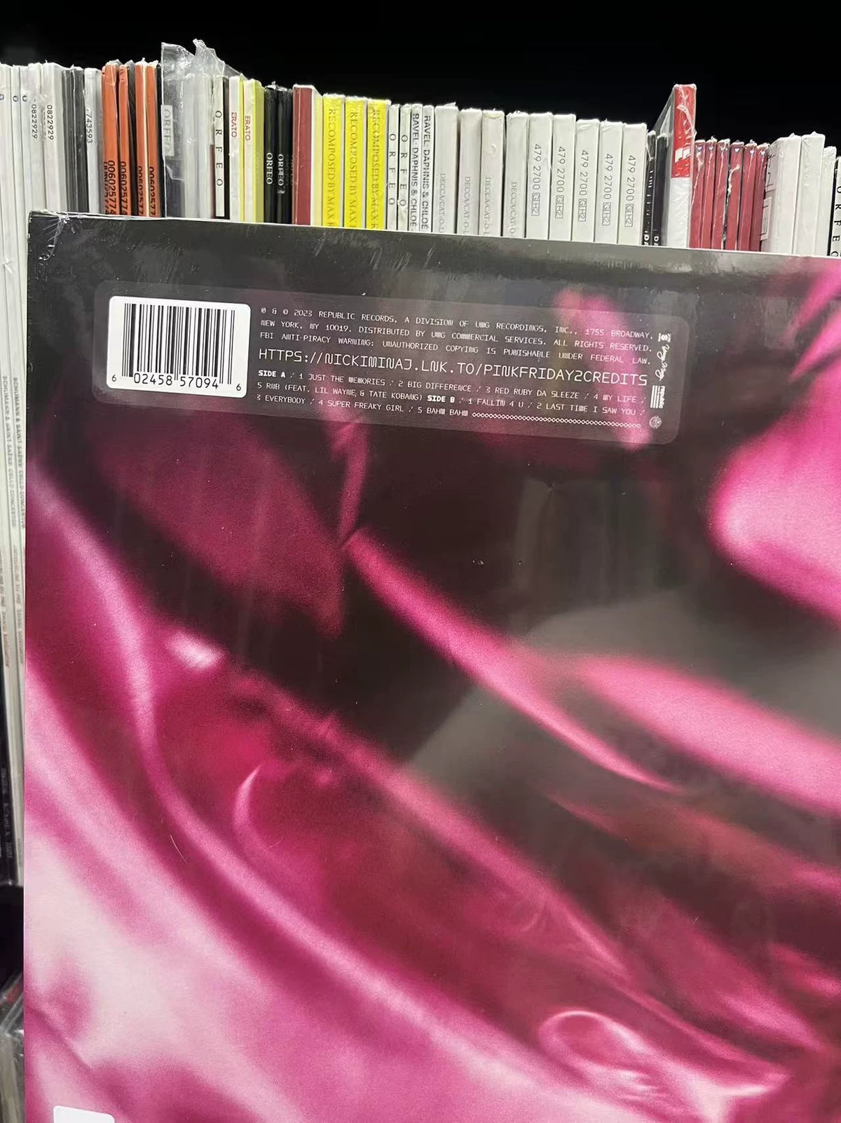 Nicki Minaj – Pink Friday 2 Limited White Vinyl 2LP — product detail 3