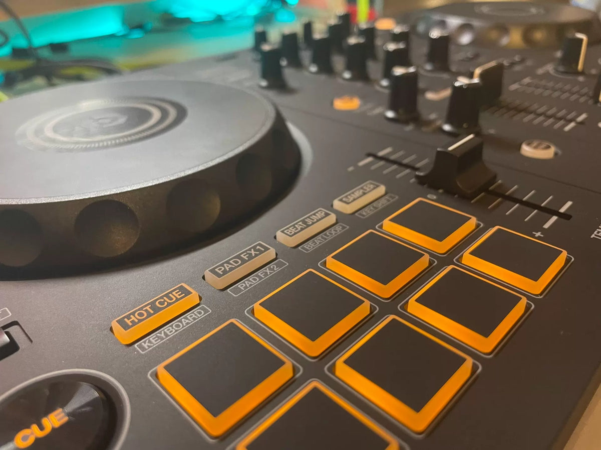 Pioneer DJ DDJ-FLX4 Controller – Used – actual item photograph 5