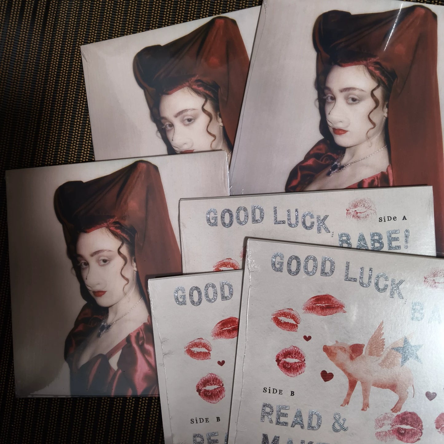 Chappell Roan – Good Luck, Babe! – Opaque Red Vinyl 7-inch (LP) — photo 5