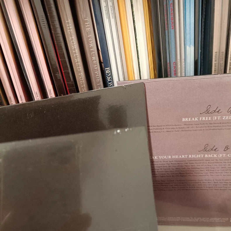 Ariana Grande – Break Free / Break Your Heart Right Back – Pink 7-Inch Vinyl