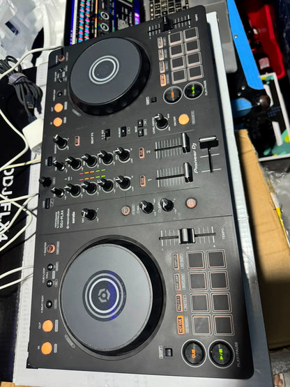 Pioneer DJ DDJ-FLX4 – Used DJ Controller – actual item photograph 3