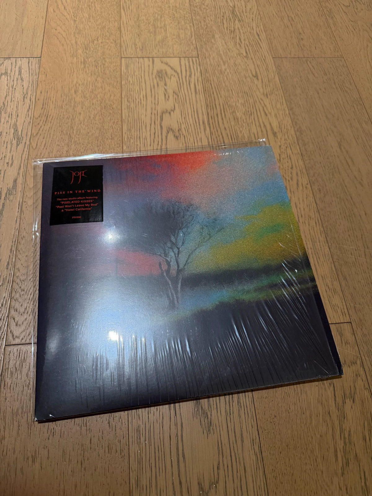 Joji – Piss in the Wind, Prism-Coloured Vinyl (LP) – photo 1