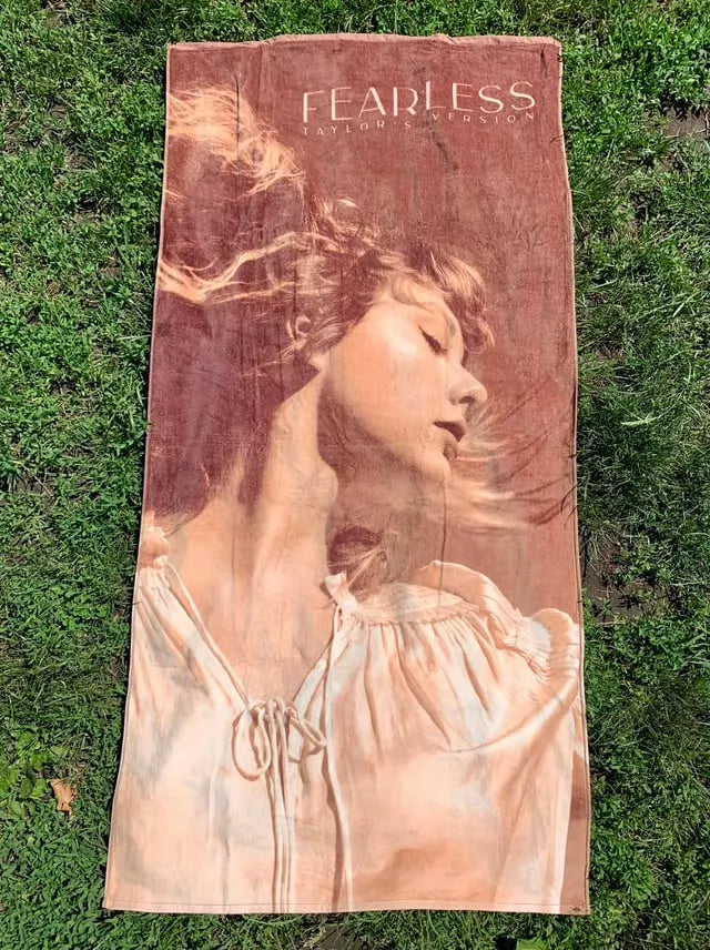 Taylor Swift – Fearless (Taylor's Version) Beach Towel / Blanket