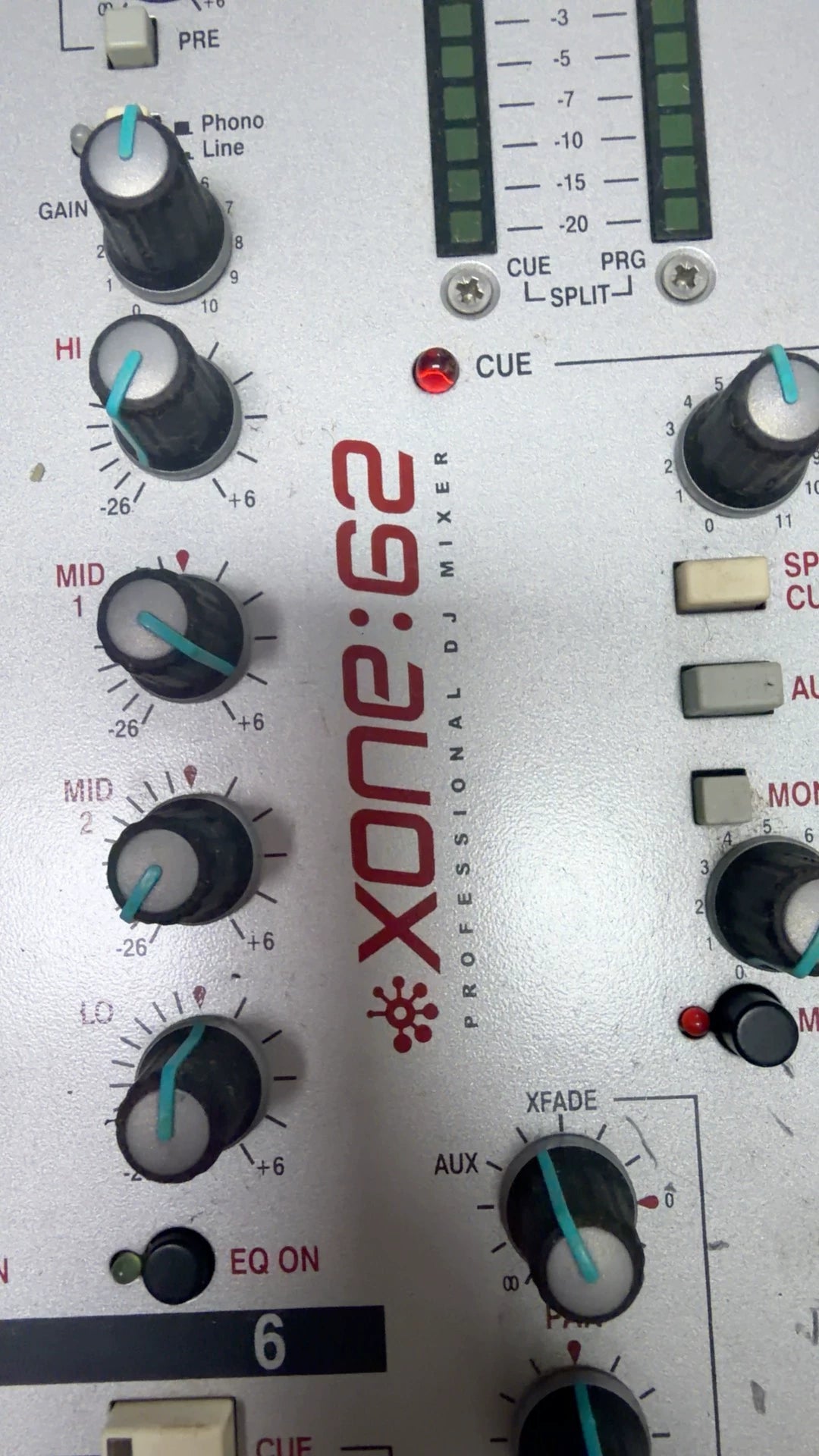 Allen & Heath Xone:62 DJ Mixer with Box – Used – actual item photograph 2