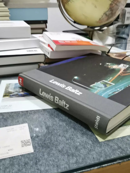 Lewis Baltz – Steidl Photography Book — product detail 5