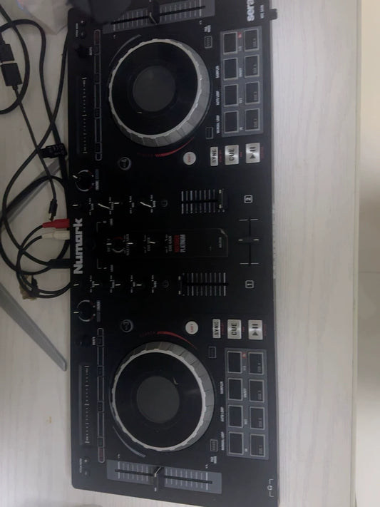 Numark Mixtrack Platinum DJ Controller – Used – actual item photograph 1
