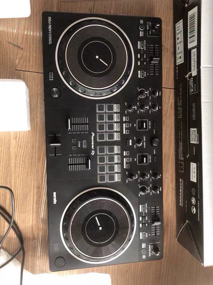 Pioneer DDJ-REV1 – Used DJ Controller