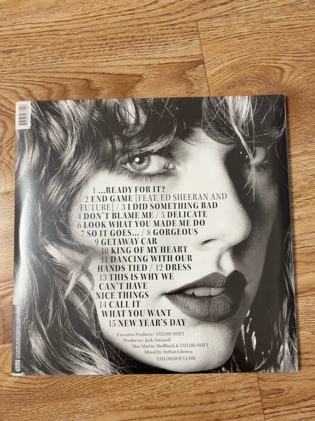 Taylor Swift – Reputation – Picture Disc 2LP – detail 2
