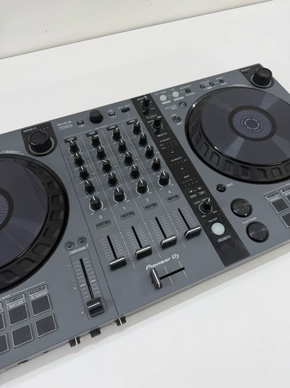 Pioneer DJ DDJ-FLX6-GT – Graphite DJ Controller – actual item photograph 3