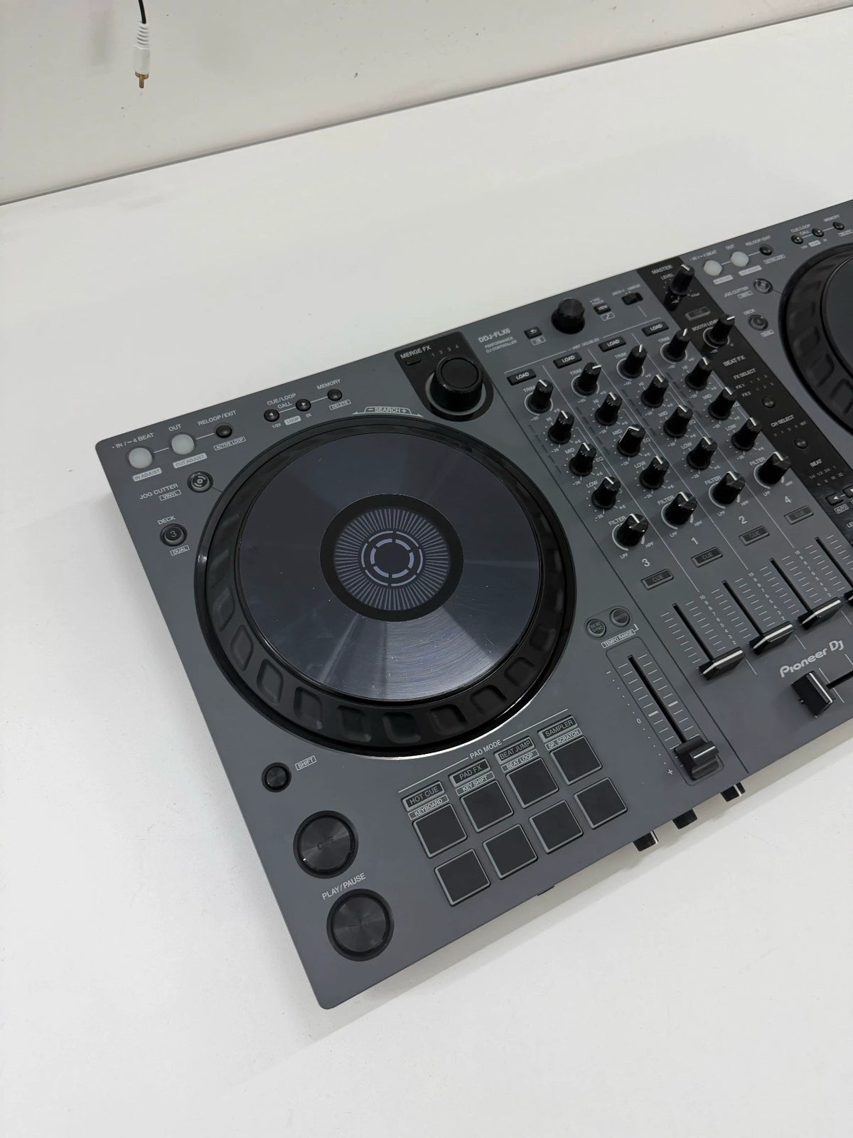 Pioneer DJ DDJ-FLX6-GT – Graphite DJ Controller – actual item photograph 2