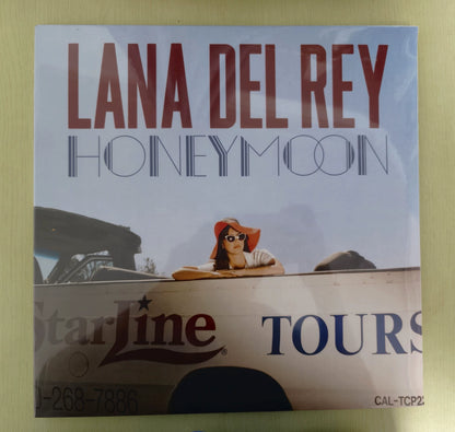 Lana Del Rey – Honeymoon – Black Vinyl 2LP – actual item photograph 1