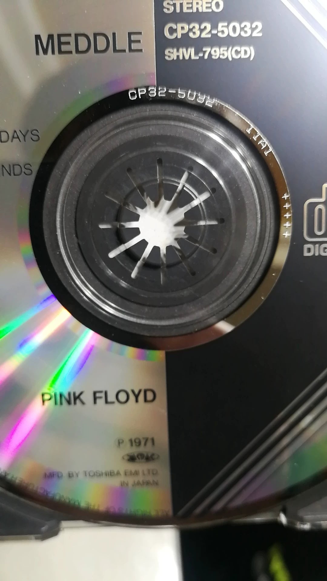 Pink Floyd – Meddle – Japanese Black Triangle CD CP32-5032