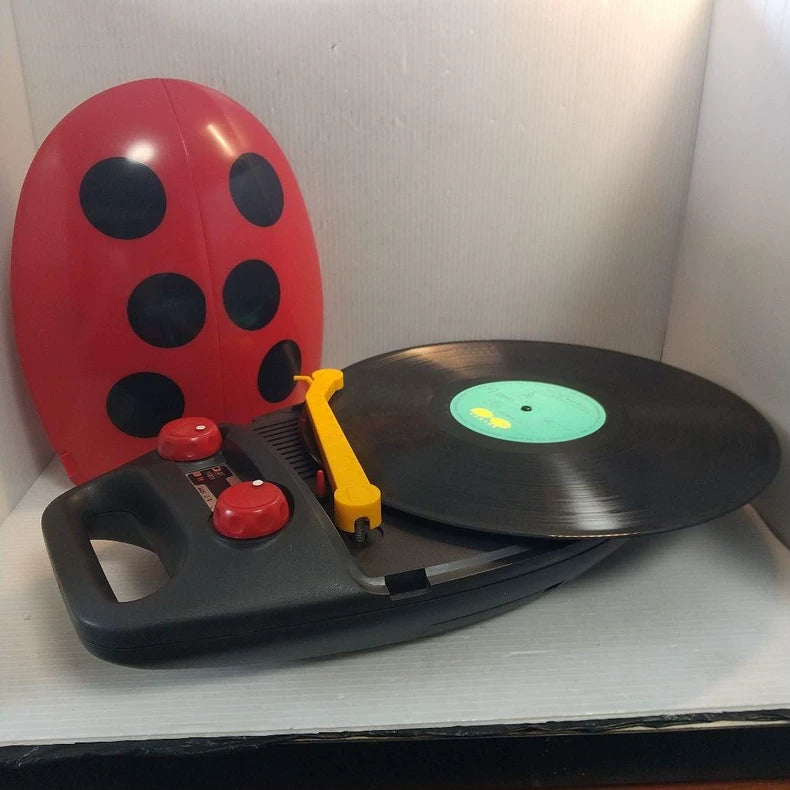 Columbia SE-8 Ladybug Portable Record Player