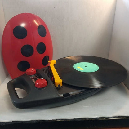 Columbia SE-8 Ladybug Portable Record Player