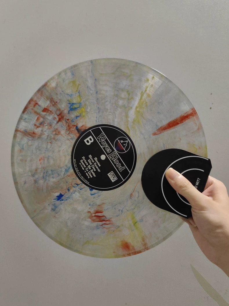 Weyes Blood – Titanic Rising Vinyl Me, Please Rainbow Vinyl LP