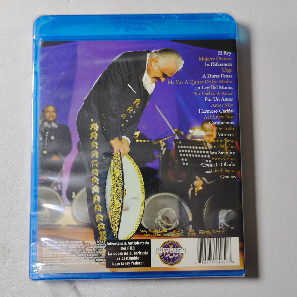 Vicente Fernández – En Vivo Por Primera Vez (Blu-ray) – photo 2