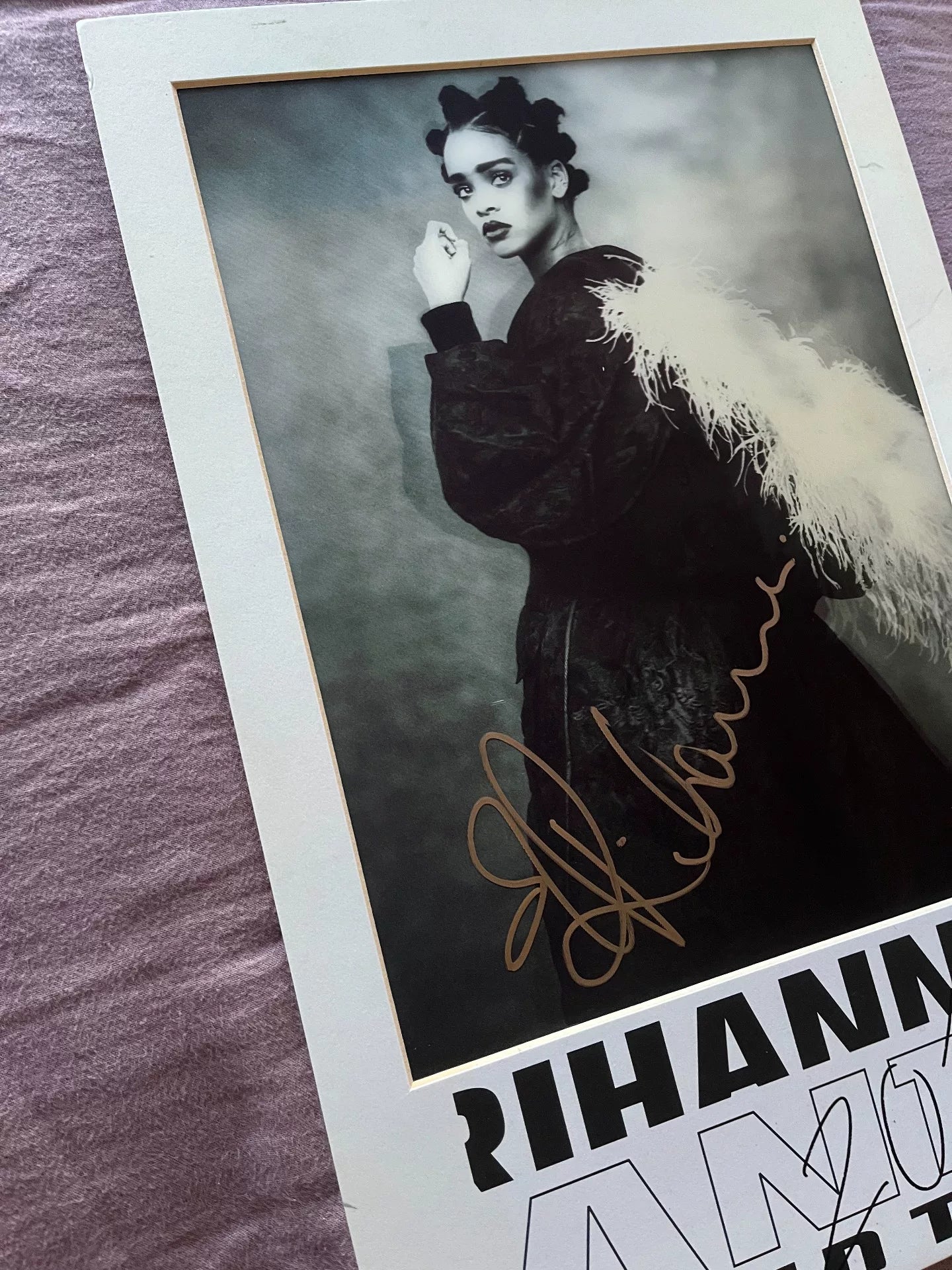 Rihanna – Anti World Tour 2016 Signed Holographic Poster