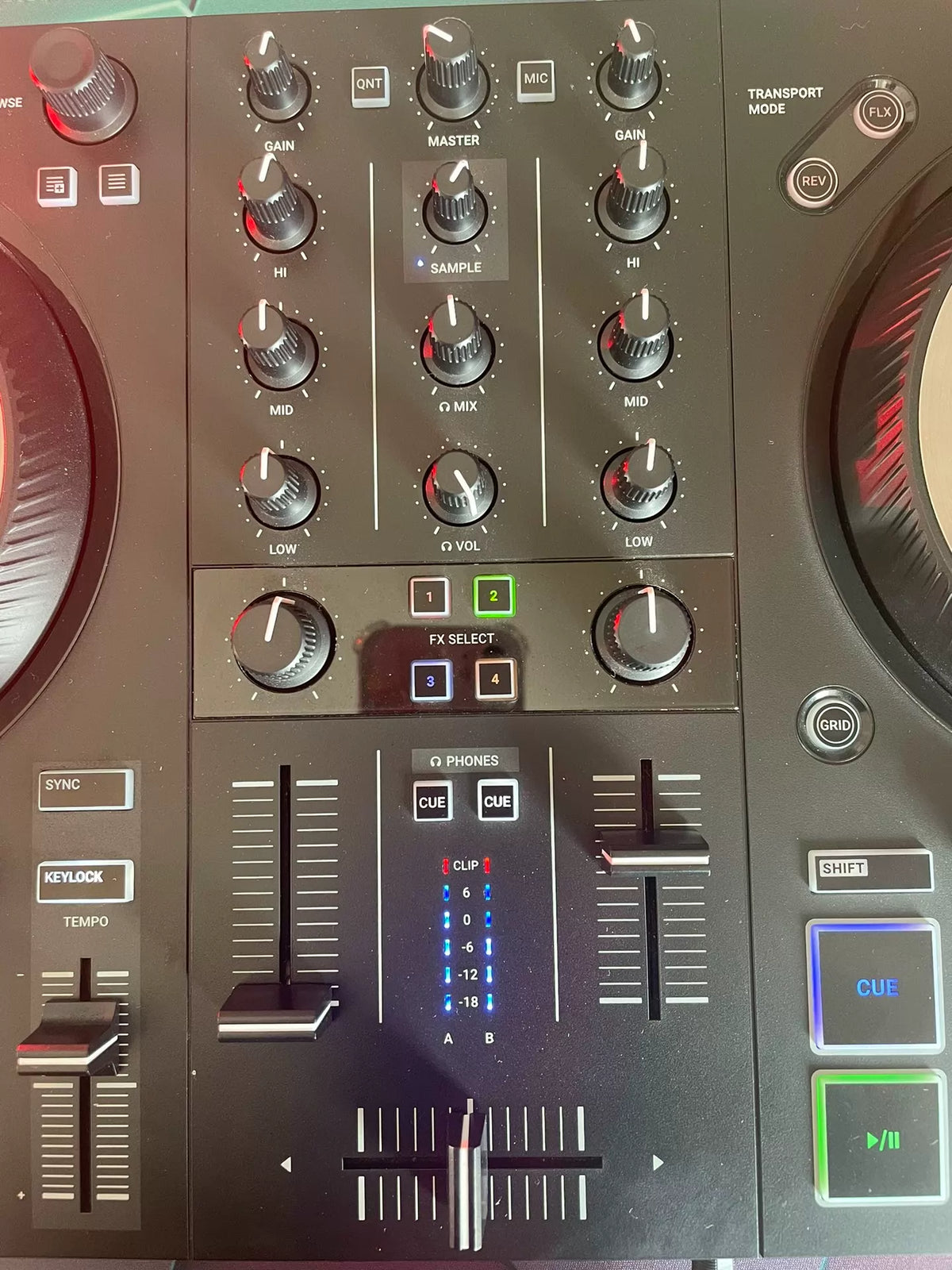 Native Instruments Traktor Kontrol S2 MK3 – Used DJ Controller – actual item photograph 3