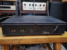Denon DCD-910 CD Player — 220V