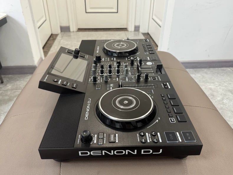 Denon DJ SC LIVE 2 Standalone DJ System – source photograph 8
