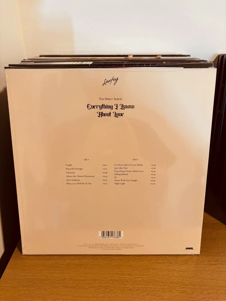 Laufey – Everything I Know About Love – Vinyl (LP) — photo 3