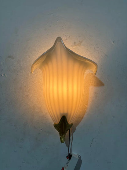Vintage Italian Murano Tulip Glass Wall Sconce — detail 5