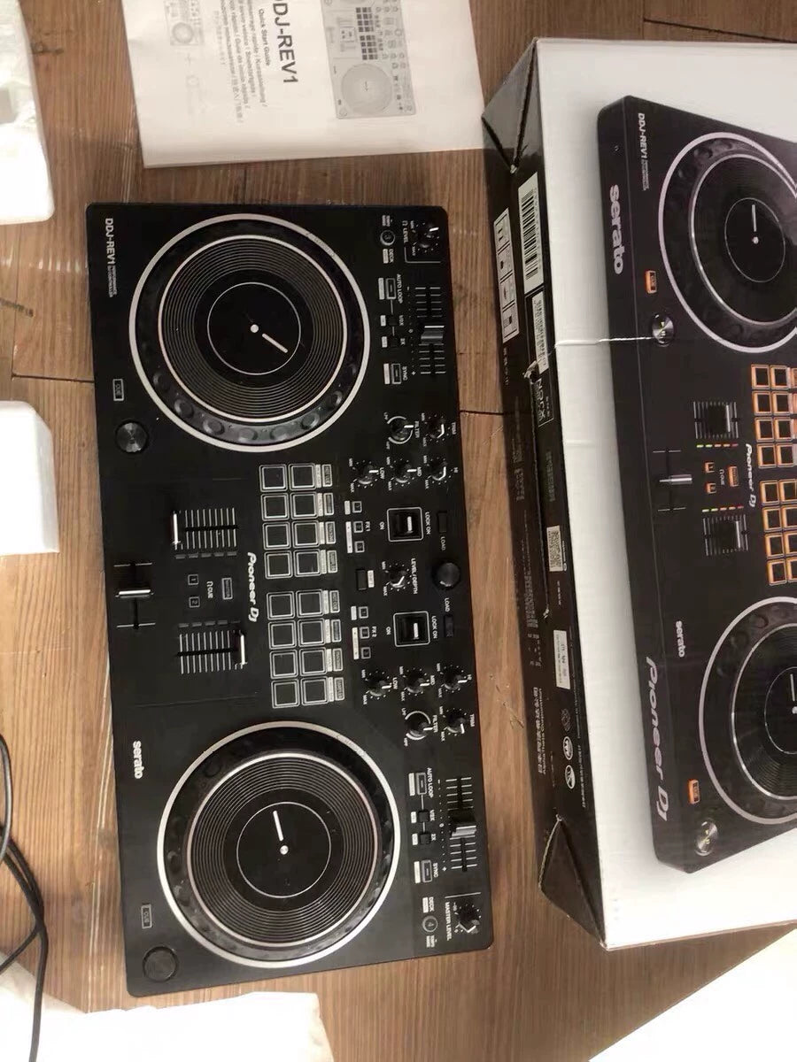 Pioneer DDJ-REV1 – Used DJ Controller