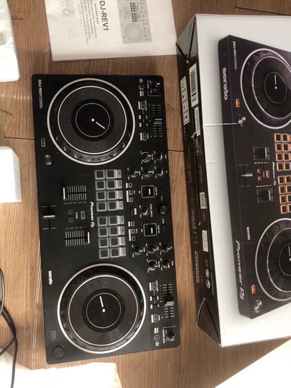 Pioneer DDJ-REV1 – Used DJ Controller