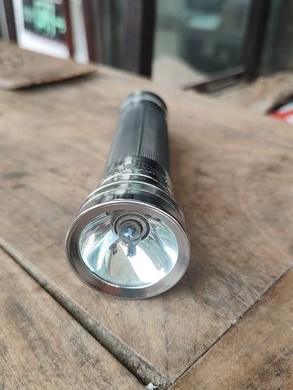 Vintage Metal Flashlight, Approximately 18 cm – photo 7