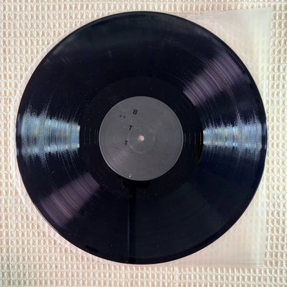 Ryuichi Sakamoto – Ura BTTB – 1999 Japanese Vinyl EP – actual item photograph 3