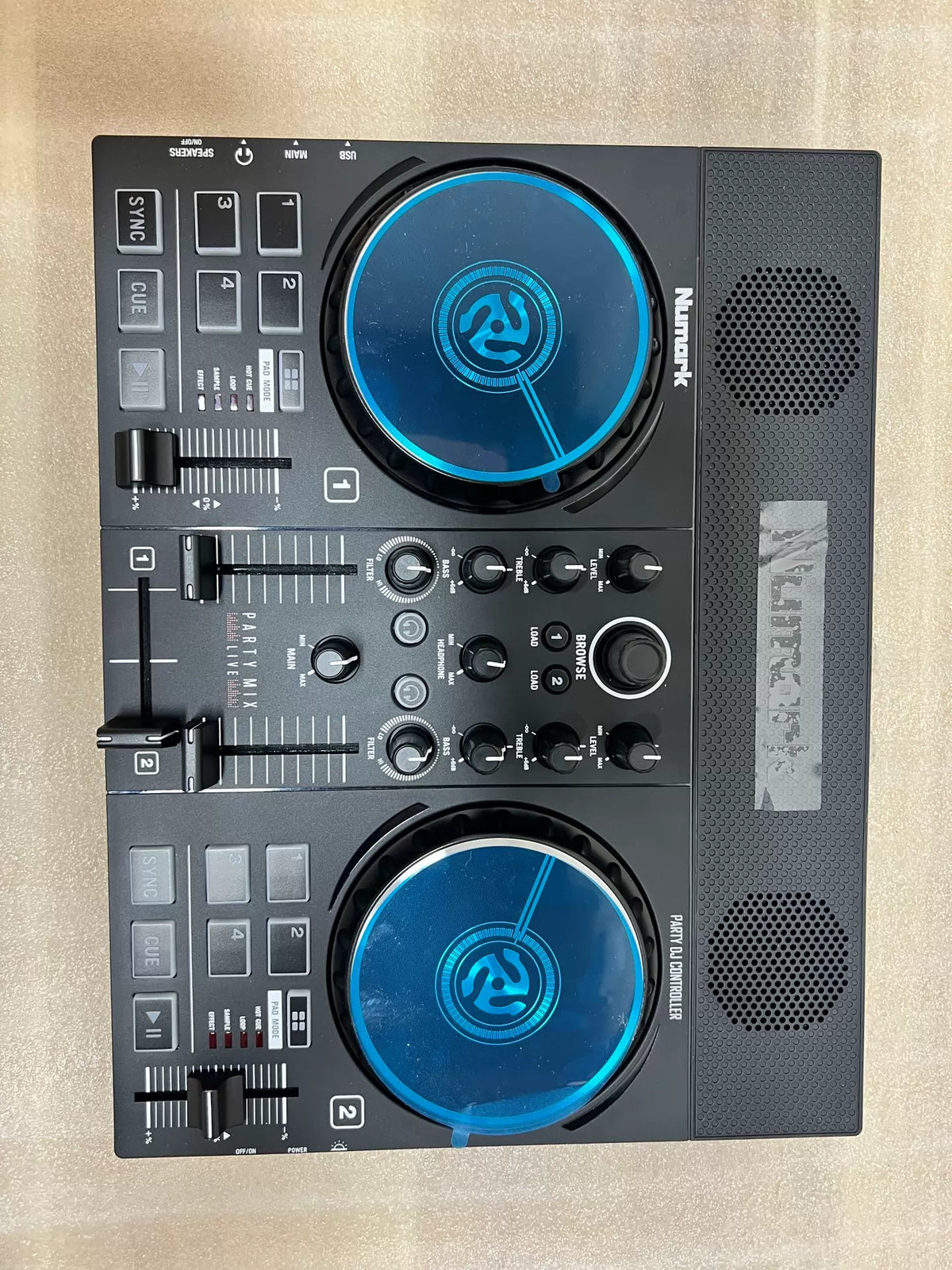 Numark Party Mix Live DJ Controller 3