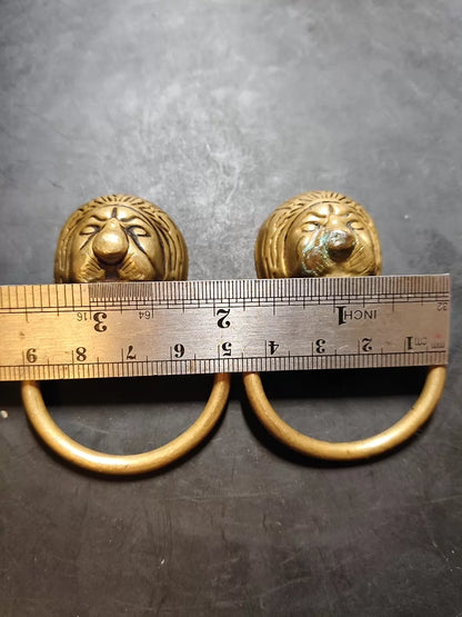Pair of Brass Lion-Head Ring Pulls, 7 cm – source photo 5