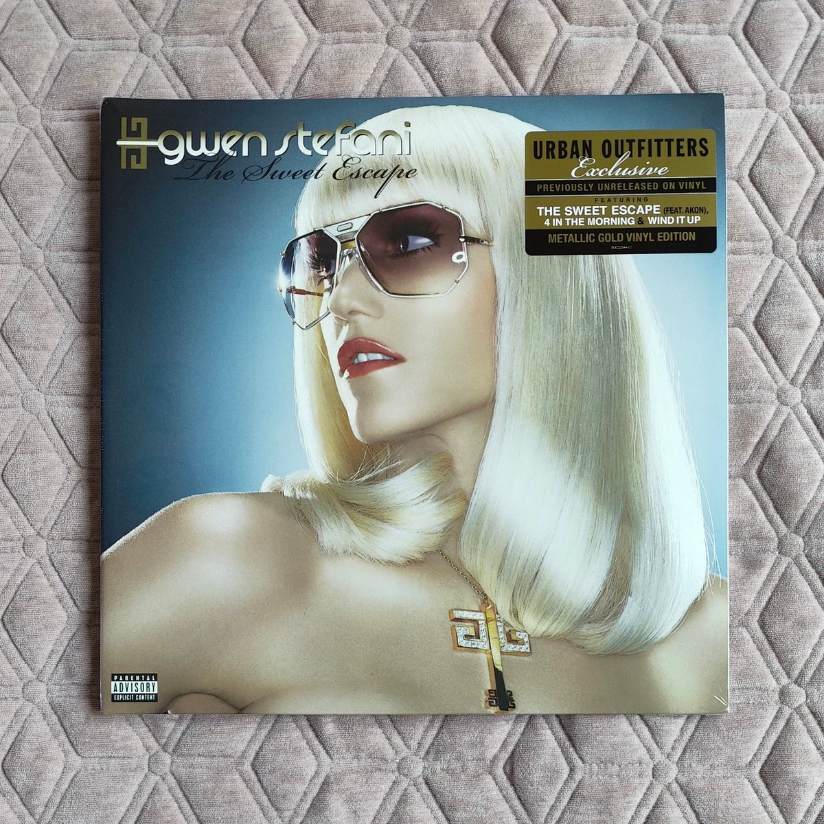Gwen Stefani – The Sweet Escape – UO Exclusive Gold Vinyl LP — front view
