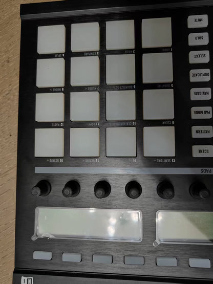 Native Instruments Maschine MK2 – Used Production Controller