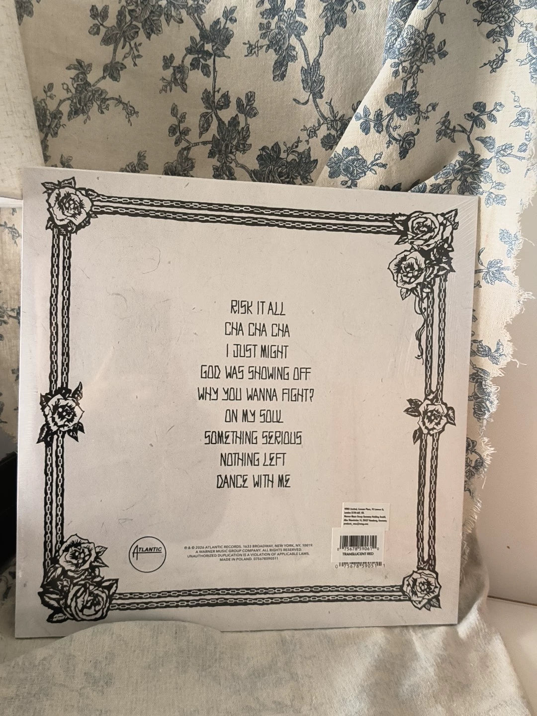 Bruno Mars – The Romantic – Transparent Red Vinyl (LP) — photo 3