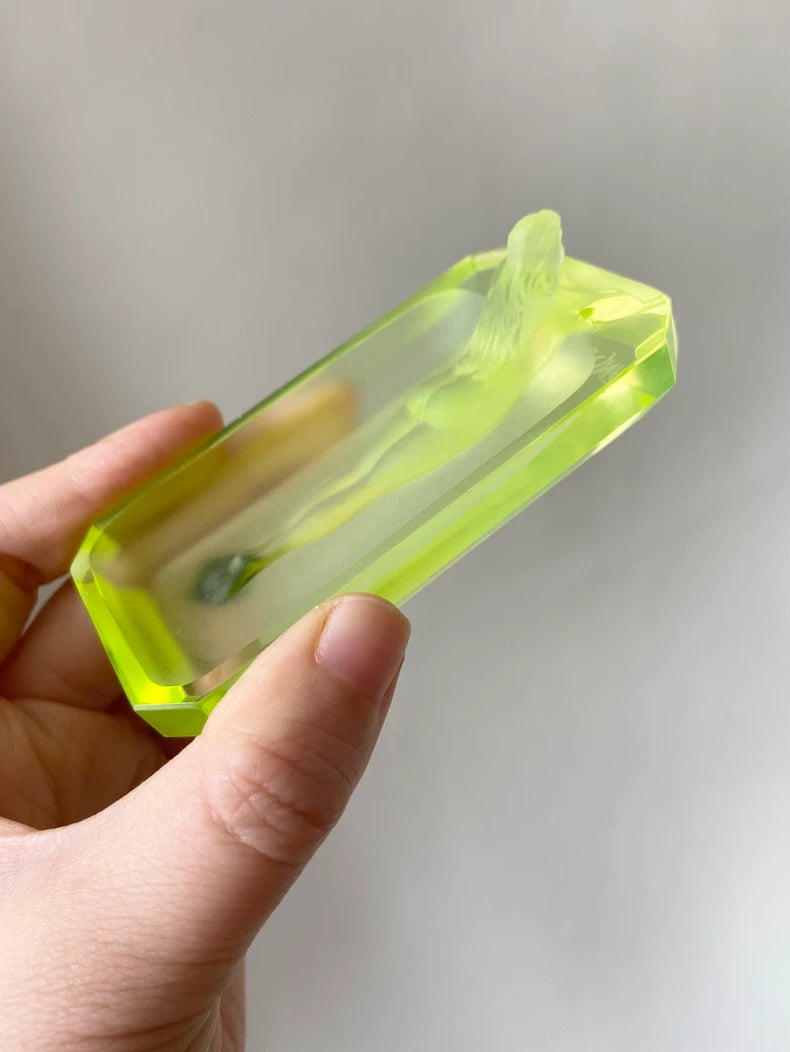 Desna / Heinrich Hoffmann – Meditating Woman Vaseline Glass Sculpture – actual product photo 6