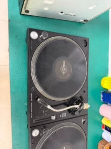 Pioneer PLX-1000 Turntables — Pair