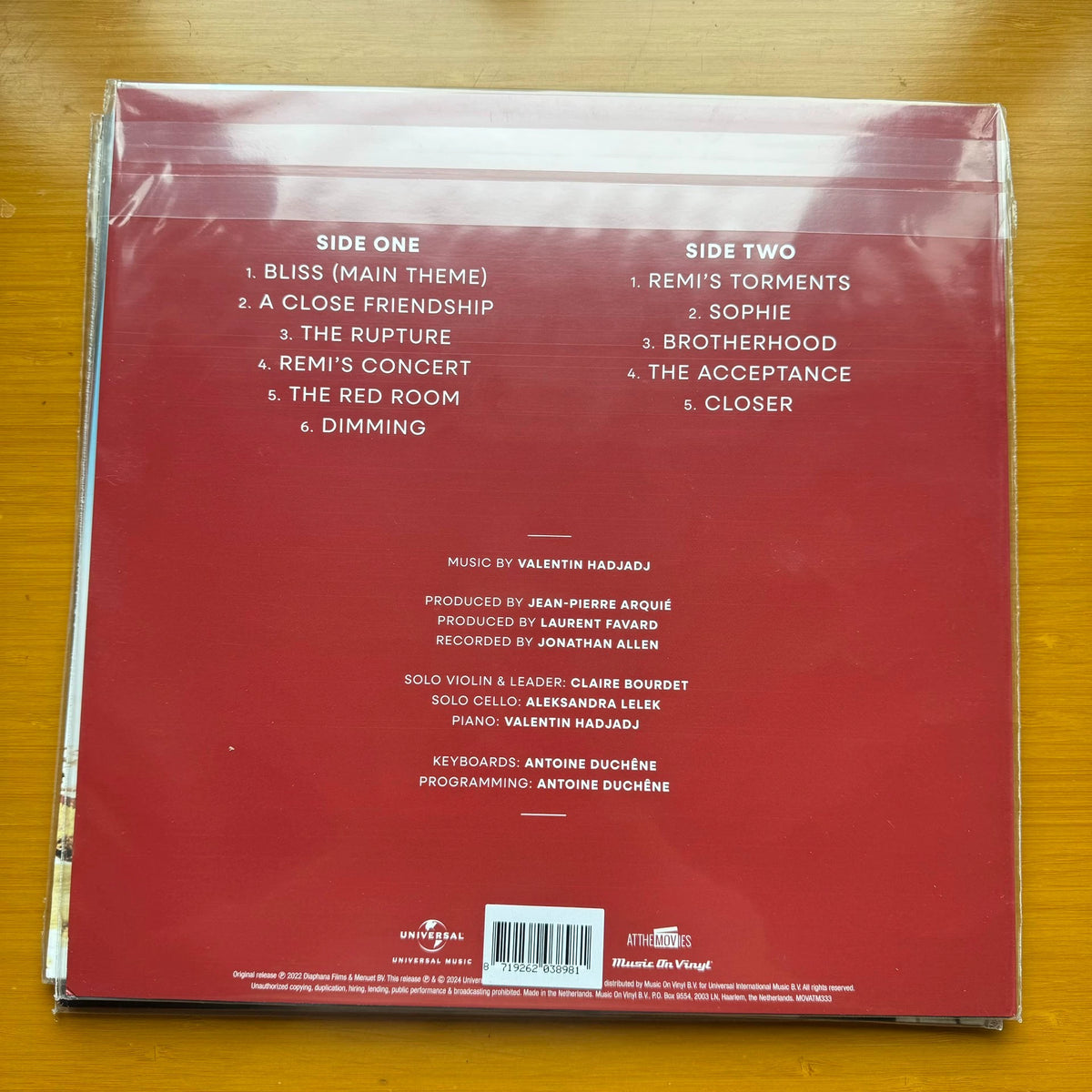 Close – Original Motion Picture Soundtrack – Limited White Vinyl LP – image 2