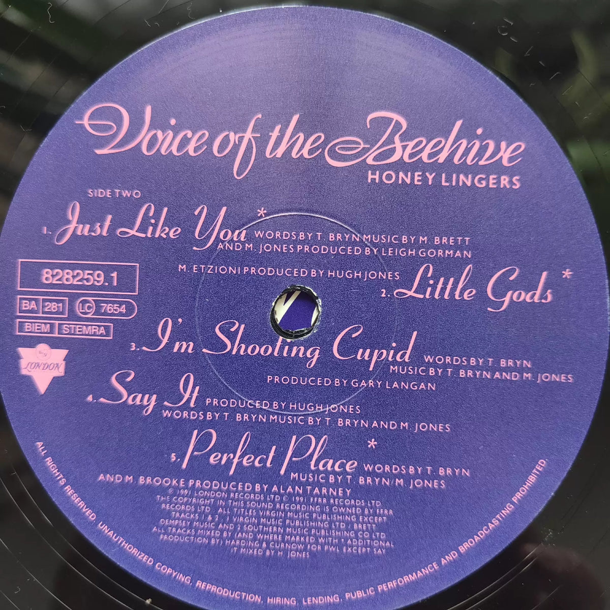 Voice of the Beehive – Honey Lingers – Vinyl LP, Opened – detail 5