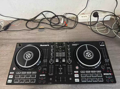 Numark Party Mix – Compact DJ Controller – New