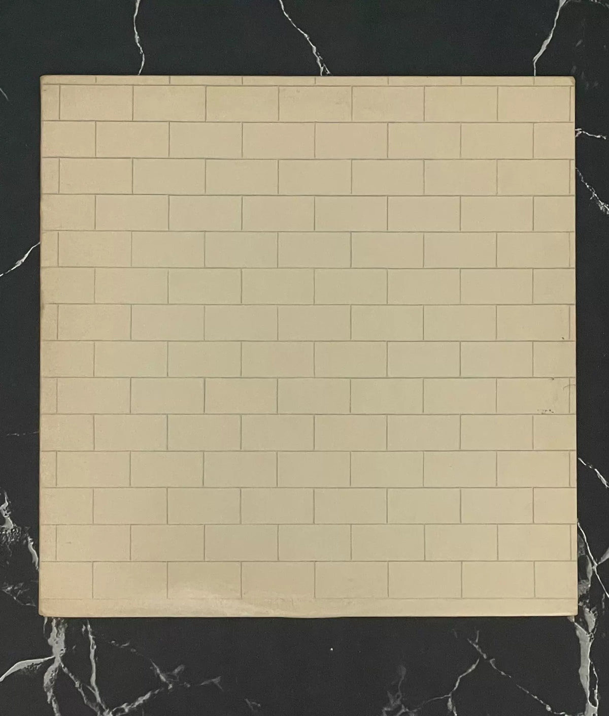 Pink Floyd – The Wall, US Original – item photograph 1